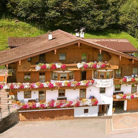 Landhaus Granat Mayrhofen Eksteriør billede