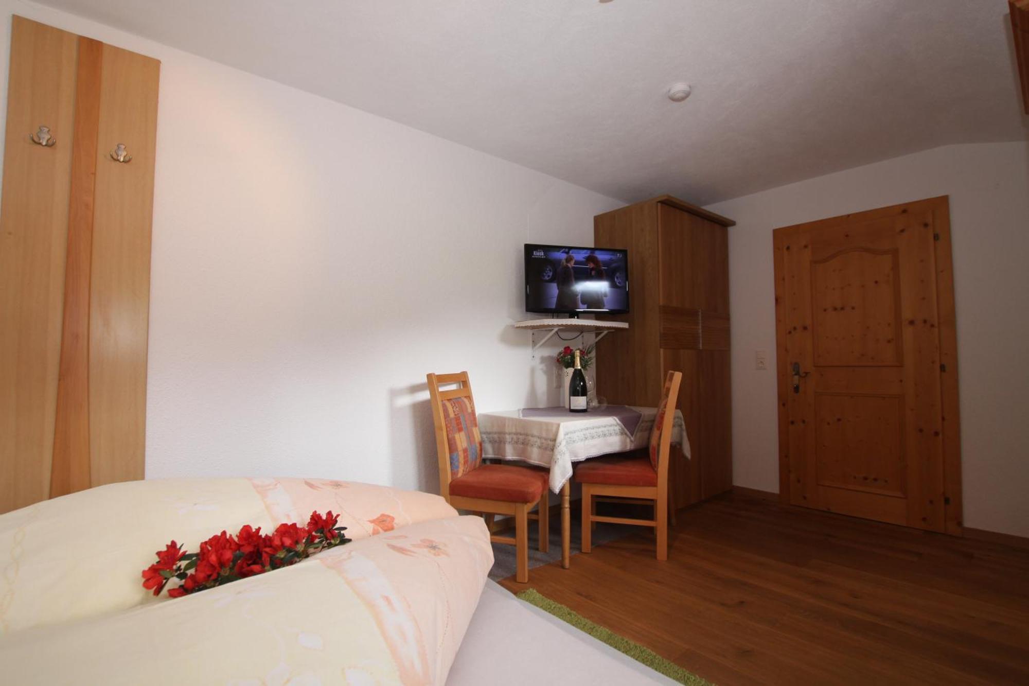 Landhaus Granat Mayrhofen Eksteriør billede