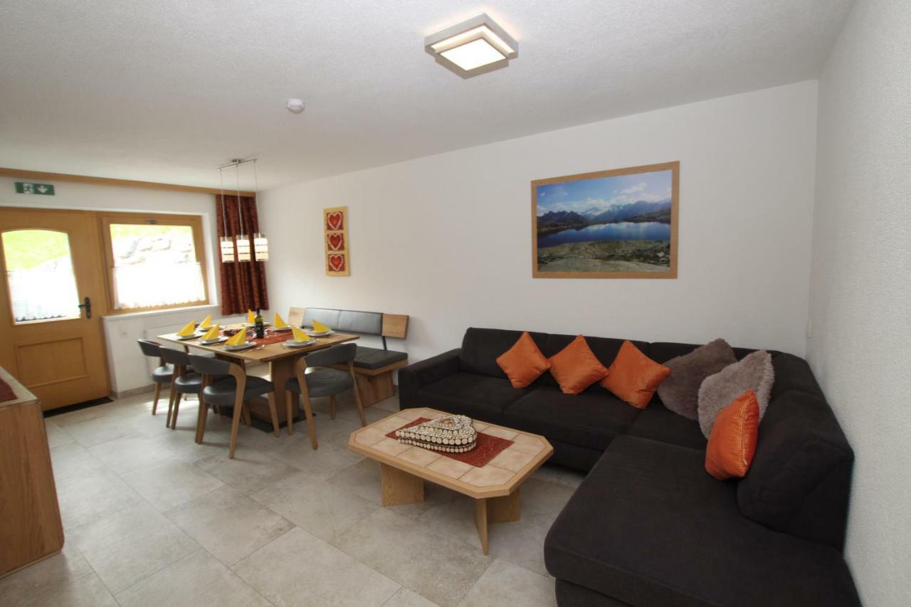 Landhaus Granat Mayrhofen Eksteriør billede