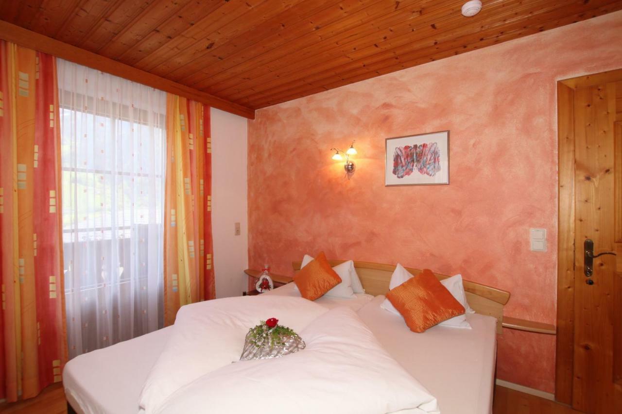 Landhaus Granat Mayrhofen Eksteriør billede